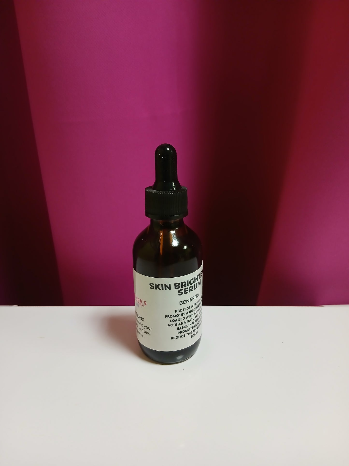 SKIN BRIGHTENING SERUM