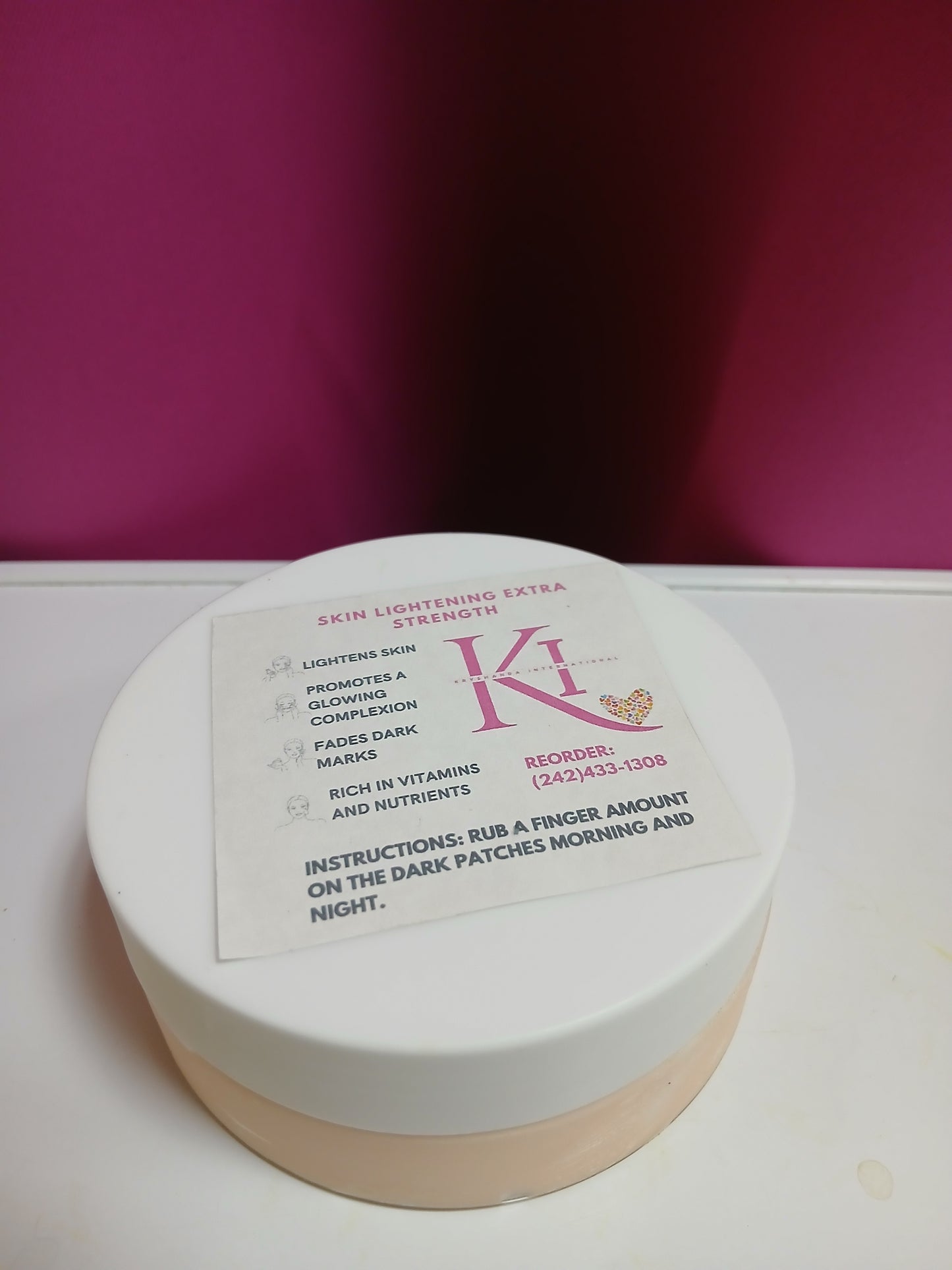 SKIN BRIGHTENING CREME